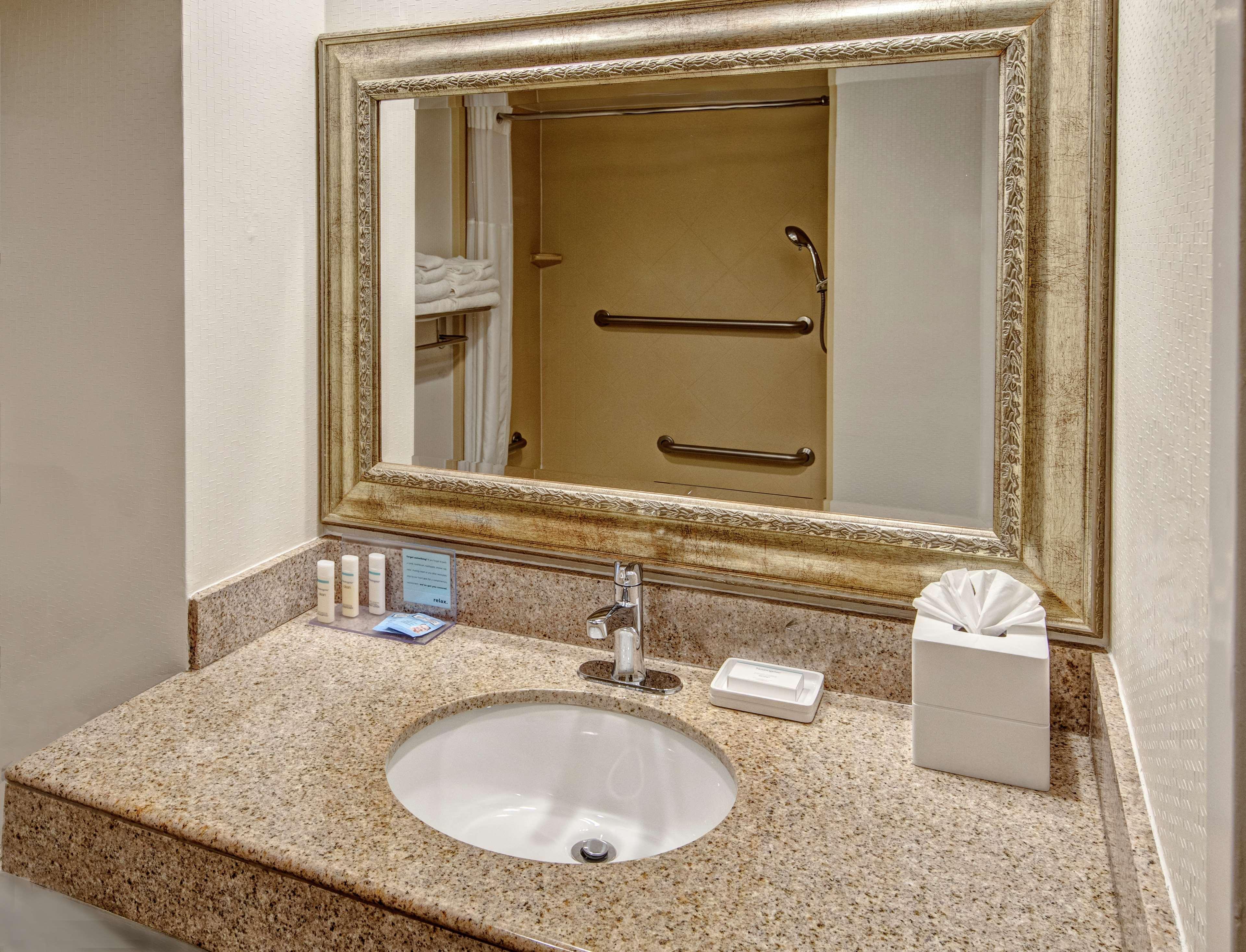 Hampton Inn Charlotte/Matthews Exterior photo